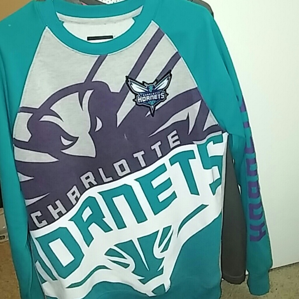 Charlotte Hornets Crewneck Sweater